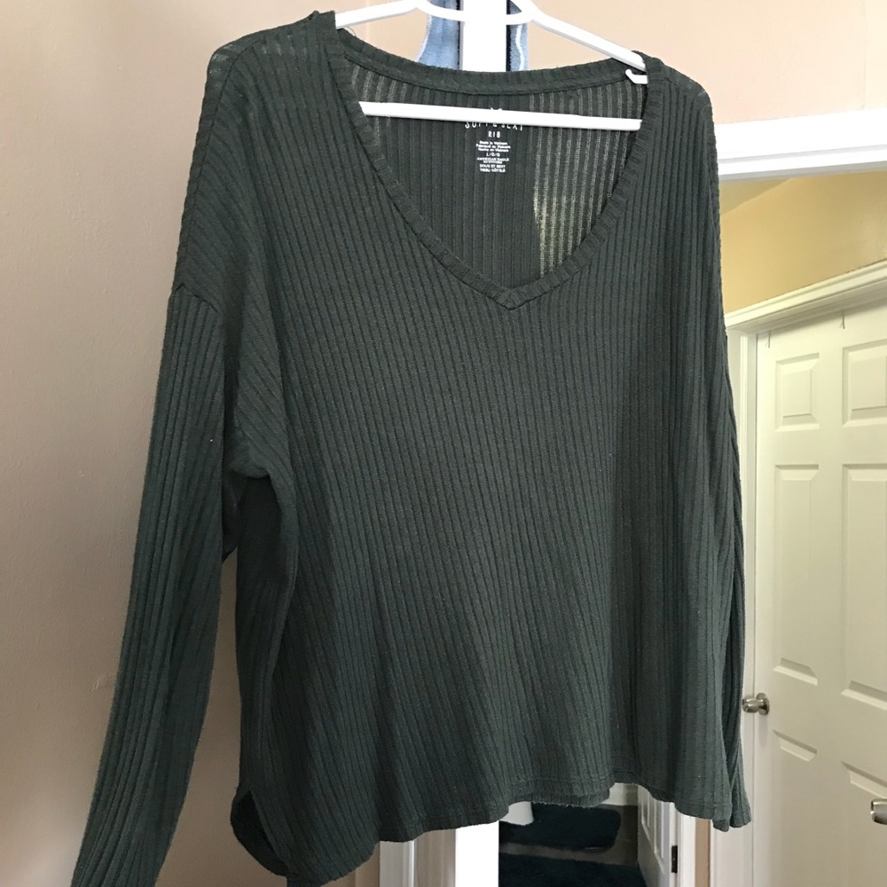 Green light sweater v-neck